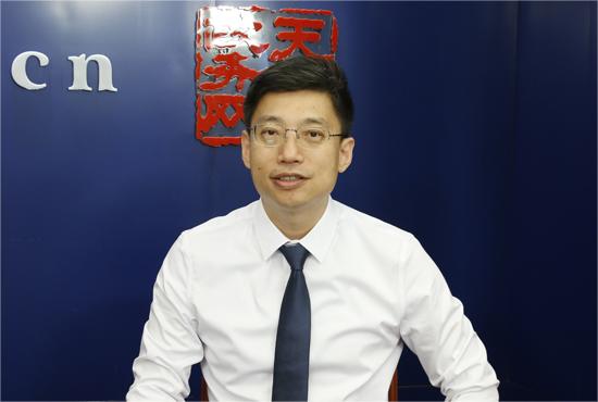 楊亮：介紹天津市65歲以上老年人免費乘坐公共汽車實施辦法